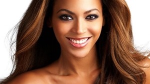 V&#236; sao Beyonce trở th&#224;nh ng&#244;i sao quyền lực nhất nhất thế giới 2014?
